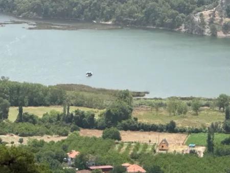 Grundstück Zum Verkauf In Çandır Mit Seeblick